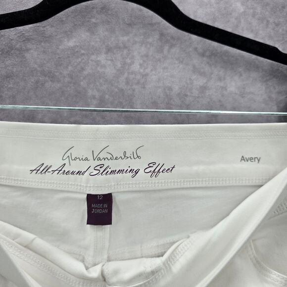 Gloria Vanderbilt White Embroidered Floral Crop Avery Cotton Pants 12 - Picture 5 of 6